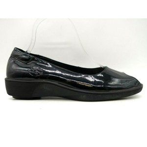 Gravity Defyer Black Patent Leather Peep Toe Wedge Heel Shoes Women's 8